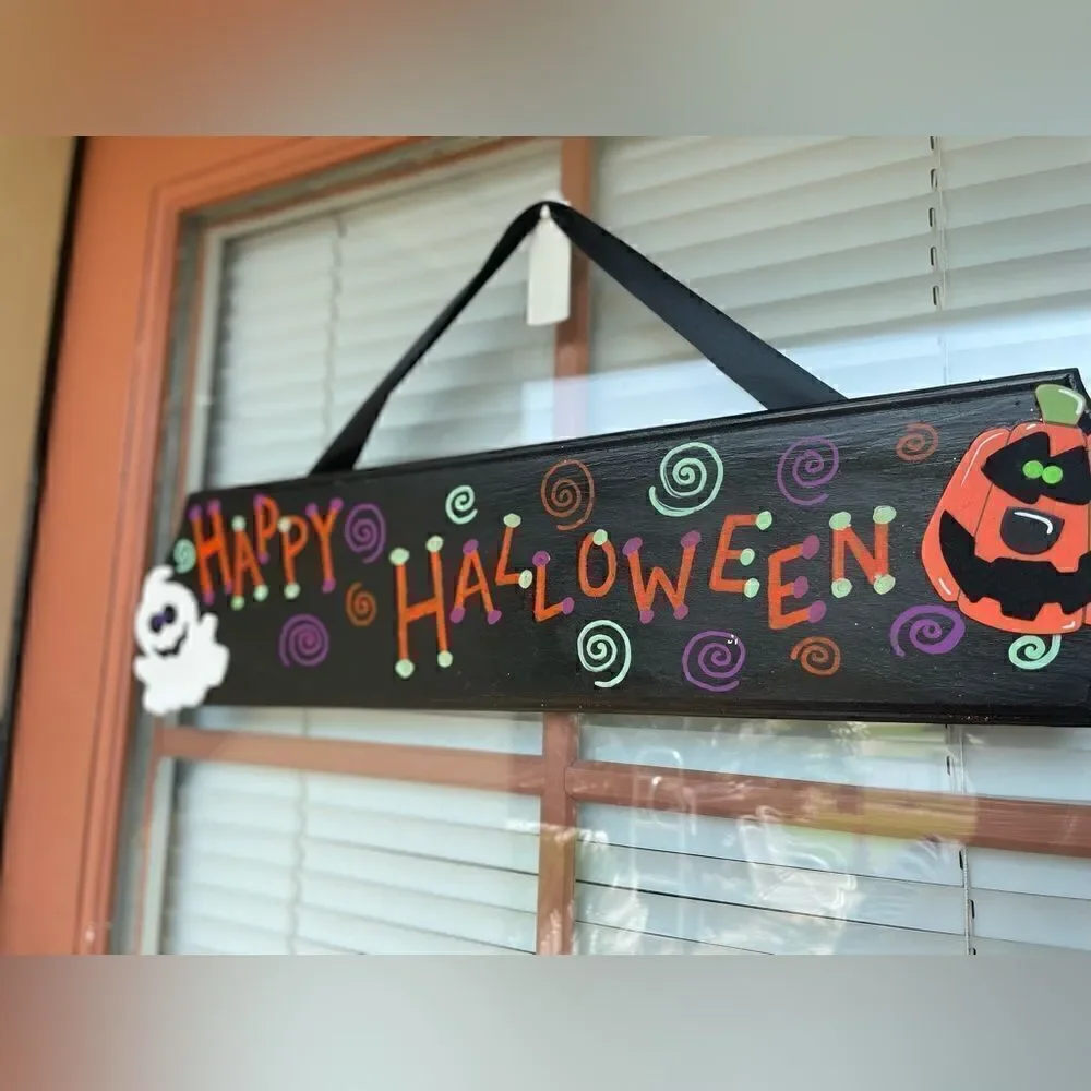 N/A “happy halloween”